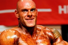 Bodybuilding coach jailed for shooting tanning expert