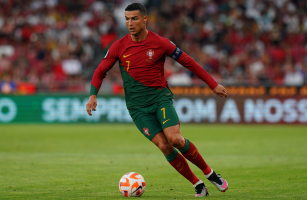 Ronaldo Breaks the Record While England Gets Dragged Into a World Cup Dogfight