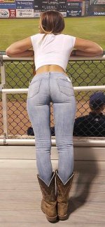 Jeans n boots jeans pinterest nice girls and nice asses skinny girls in skinny jeans