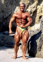 Beachpose TomPlatz