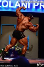 Roelly winklaar guest posing at the 2014 mozolani classic 5