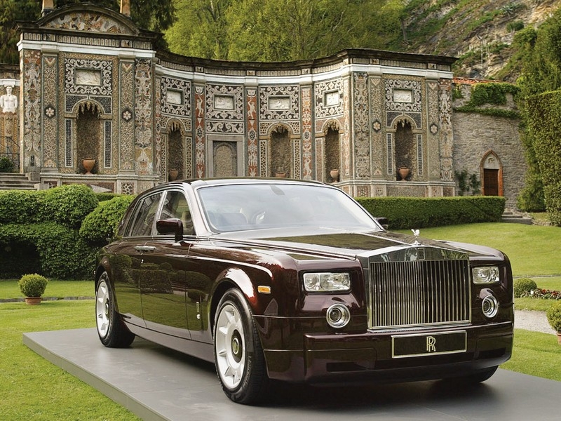 Rolls_Royce_Phantom-1.jpg