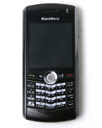 blackberry_8120_l-1.jpg