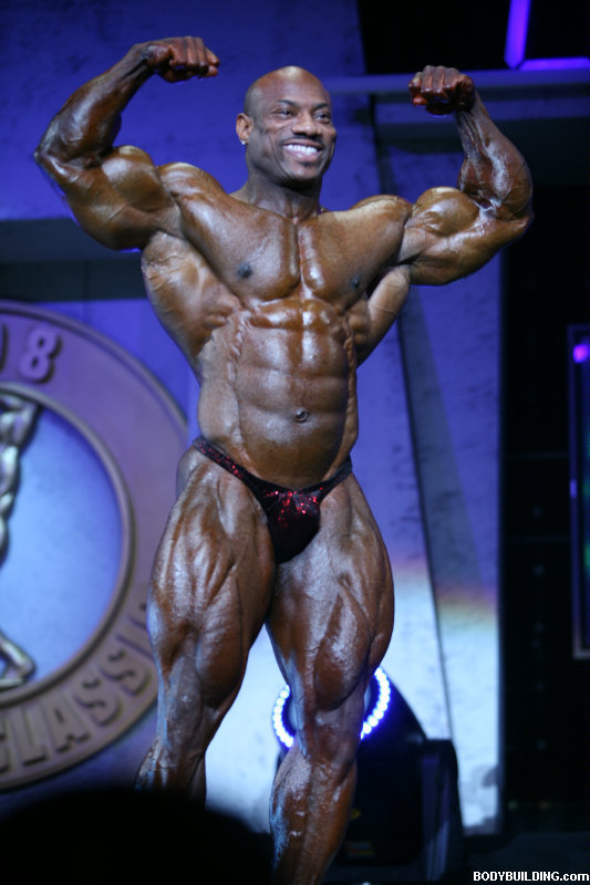 DexterJacksonat2008ArnoldClassicContestf-2.jpg