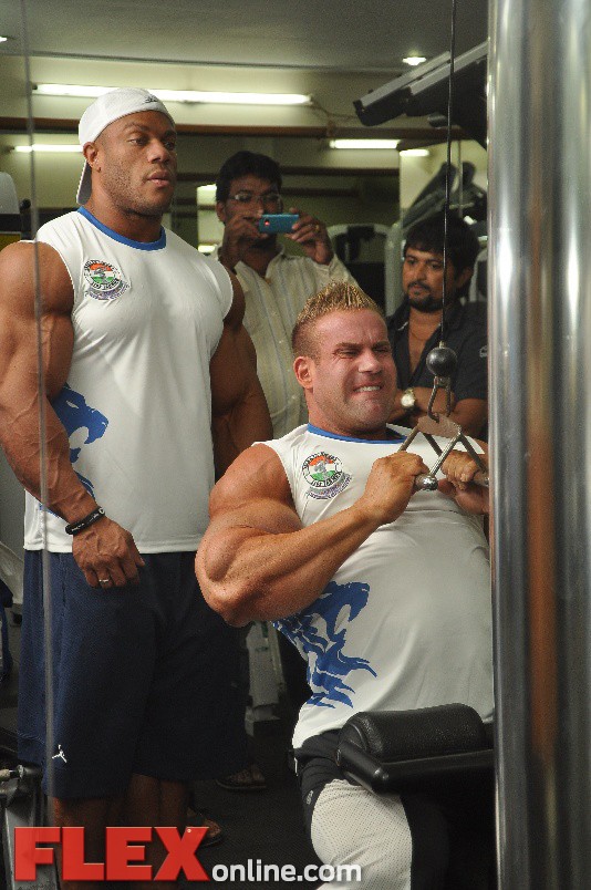 jay_n_phil_working_out_at_the_gym34_0-1.jpg