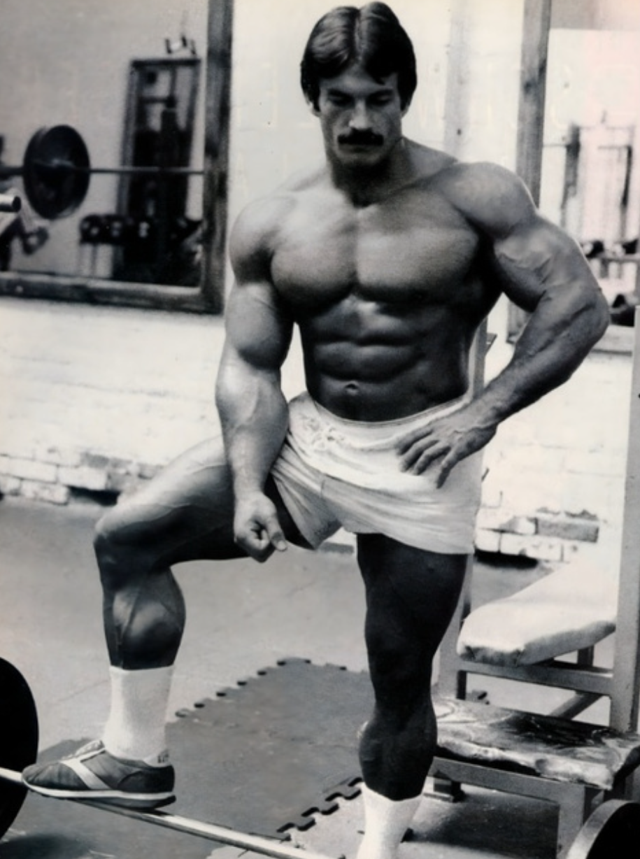 Mike-Mentzer.png
